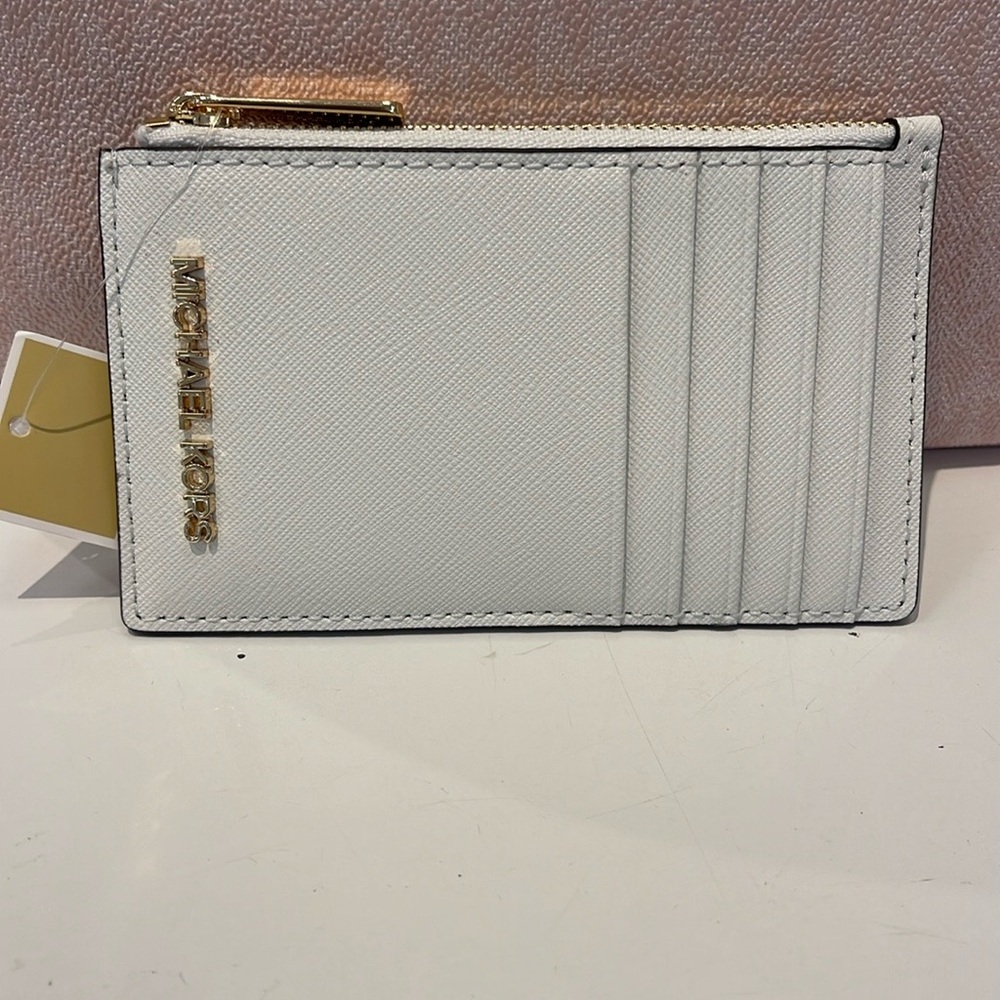 MICHAEL KORS
Jet Set Travel Medium Top Zip Leather Card Case Wallet 
Optic White - Picture 16 of 16